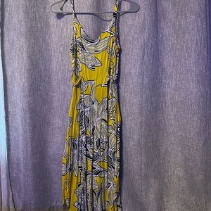 MSK JUMPER YELLOW/BLACK/WHITE FLORAL PRINT SIZE SMALL